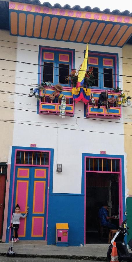 Casa Colonial Filandia Apartment ภายนอก รูปภาพ